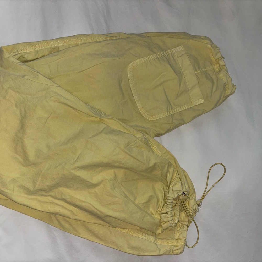 American Eagle Outfitters Beige Cargo Pants